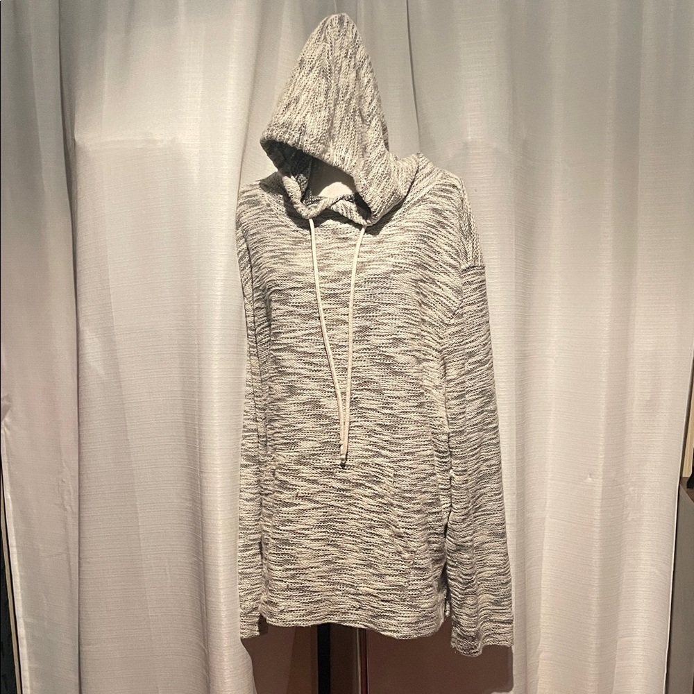 True Craft White & Black Hooded Shirt Sz XXL